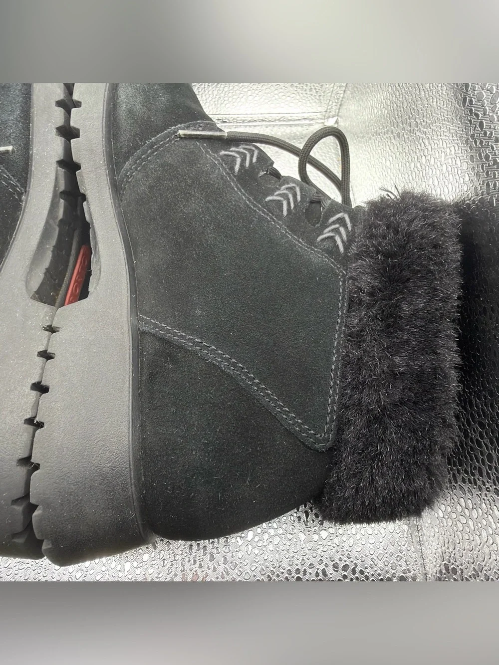 Sporto Black Shearling-Lined Cozy Boot